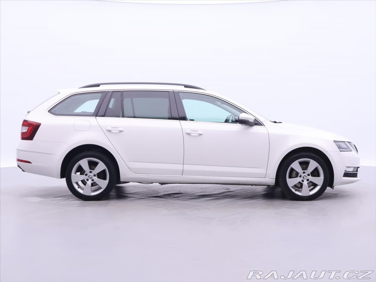 2018 Škoda OCTAVIA - 8