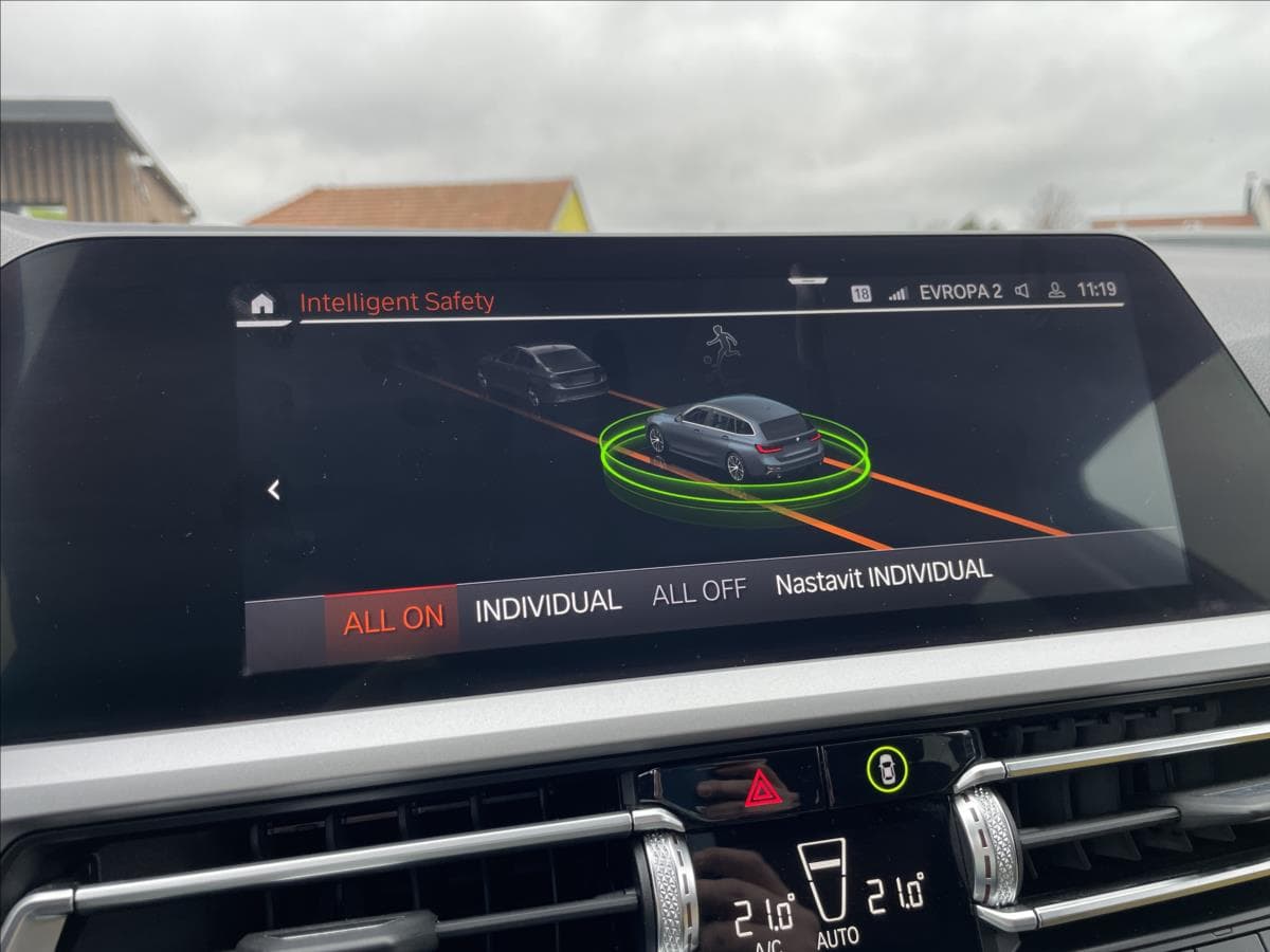 2021 BMW 3-Series - 17