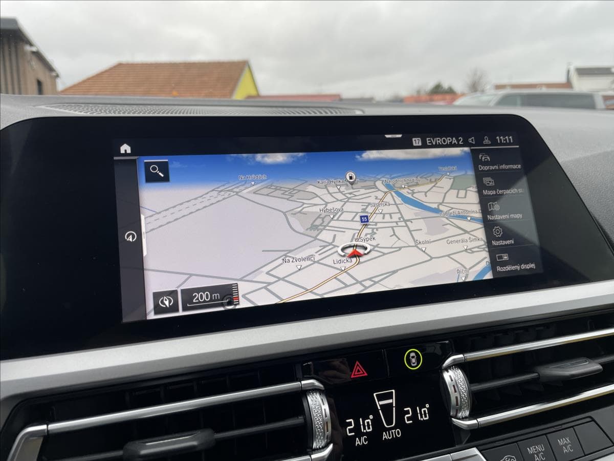 2021 BMW 3-Series - 18