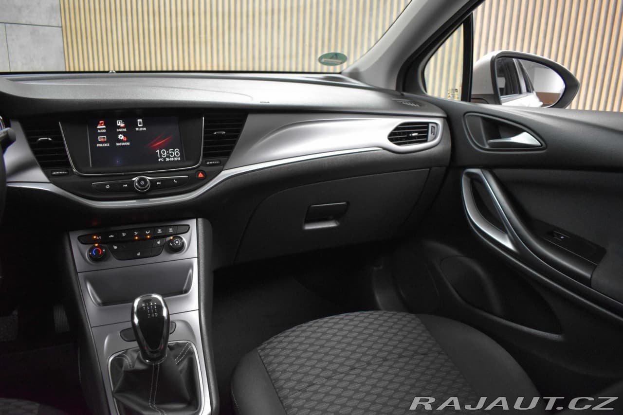 2016 Opel Astra - 10