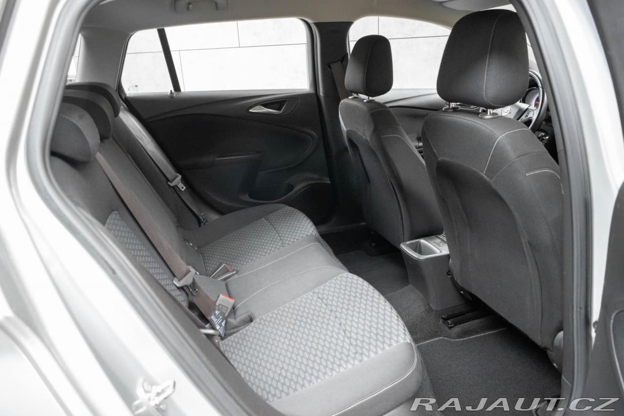 2016 Opel Astra - 14