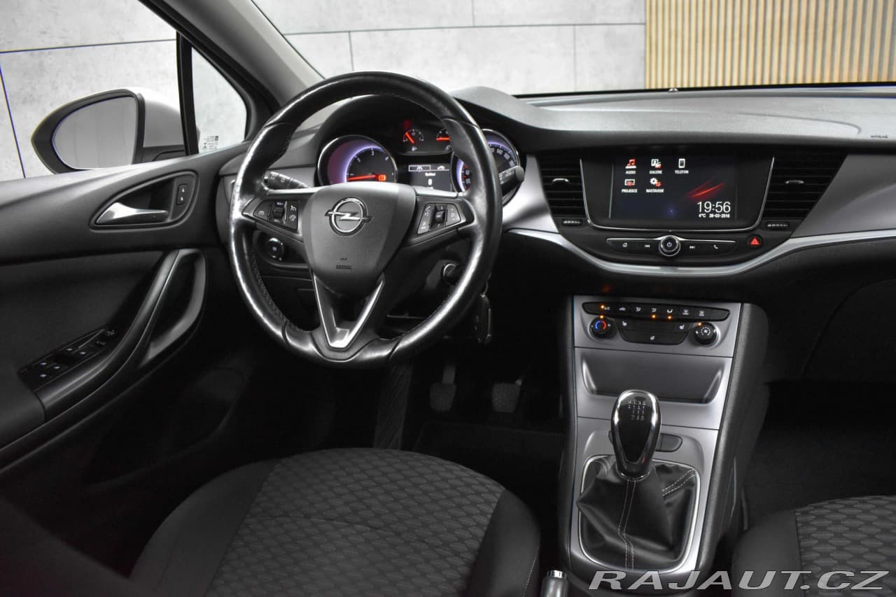2016 Opel Astra - 9