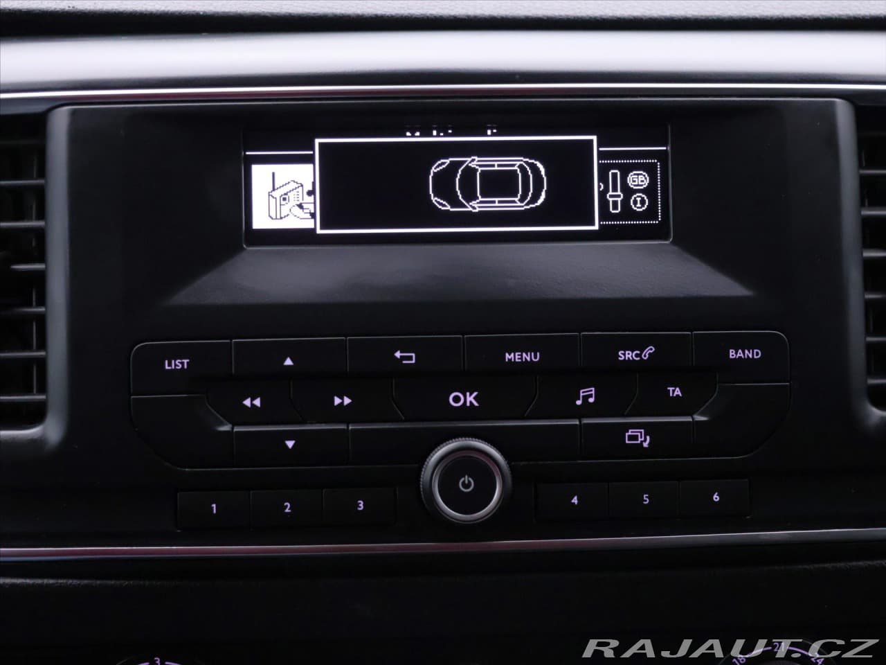 2019 Toyota Proace - 18