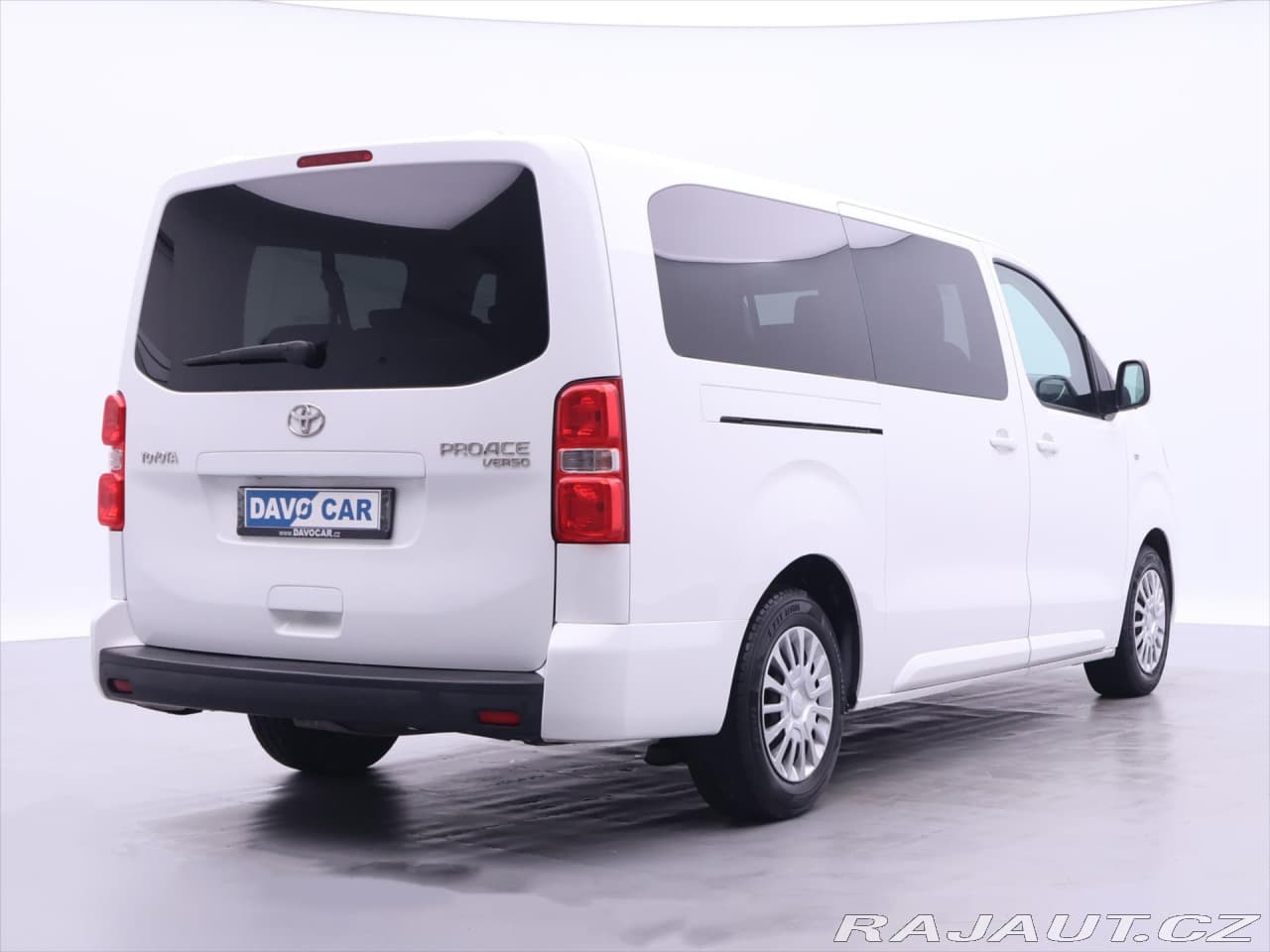 2019 Toyota Proace - 7