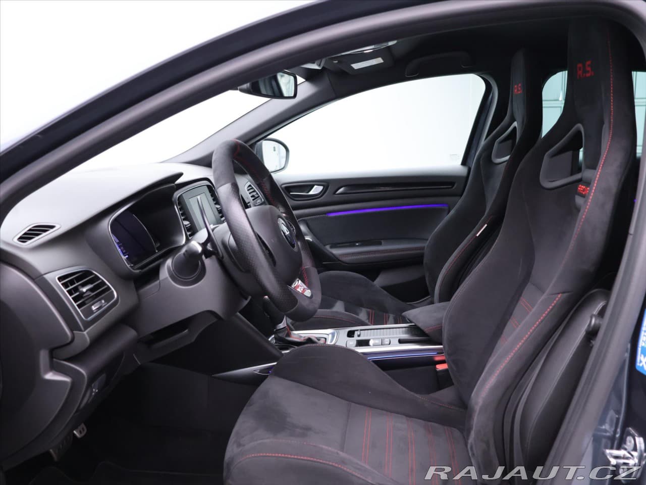 2020 Renault MEGANE - 11