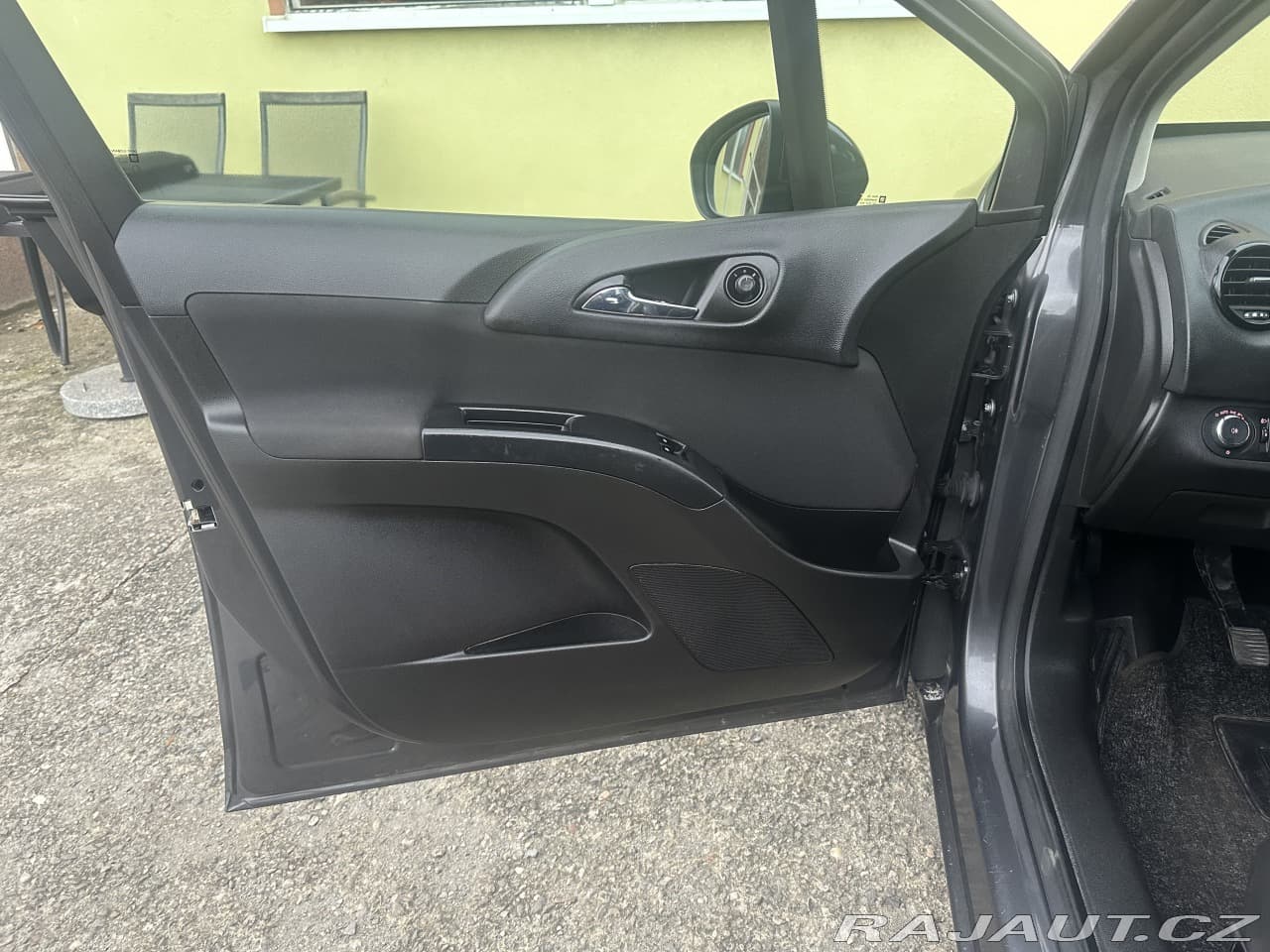 2012 Opel Meriva - 12