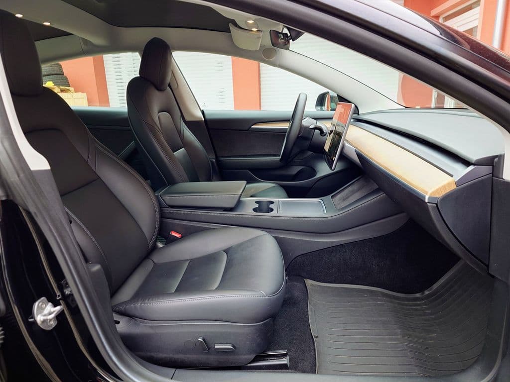 2021 Tesla Model 3 - 13