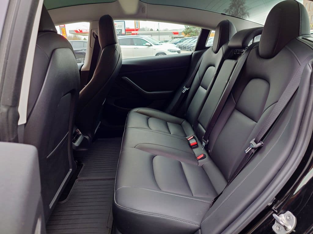 2021 Tesla Model 3 - 15