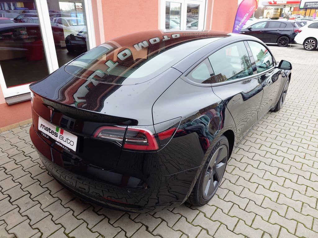 2021 Tesla Model 3 - 6