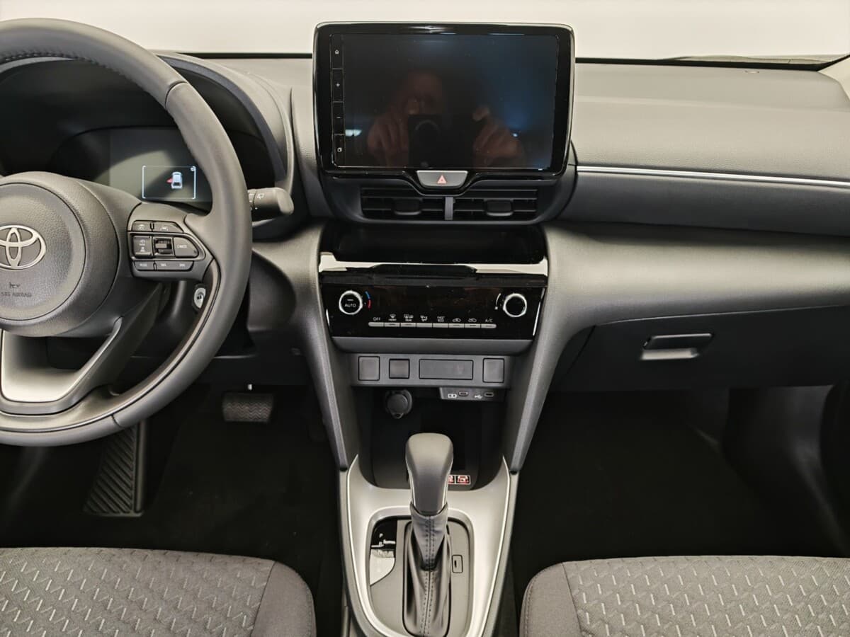 2025 Toyota Ostatní - 16