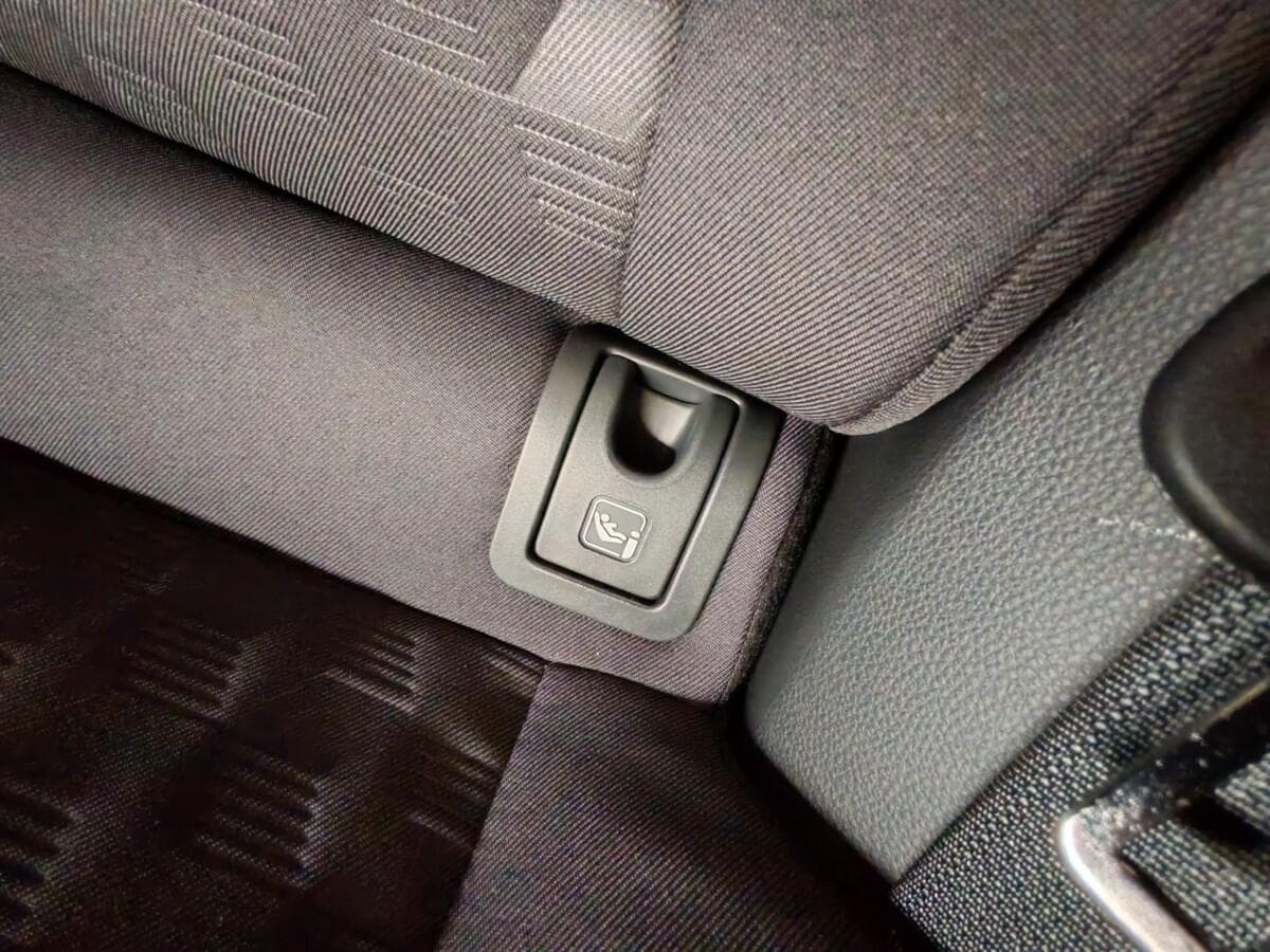 2024 Toyota Yaris - 18