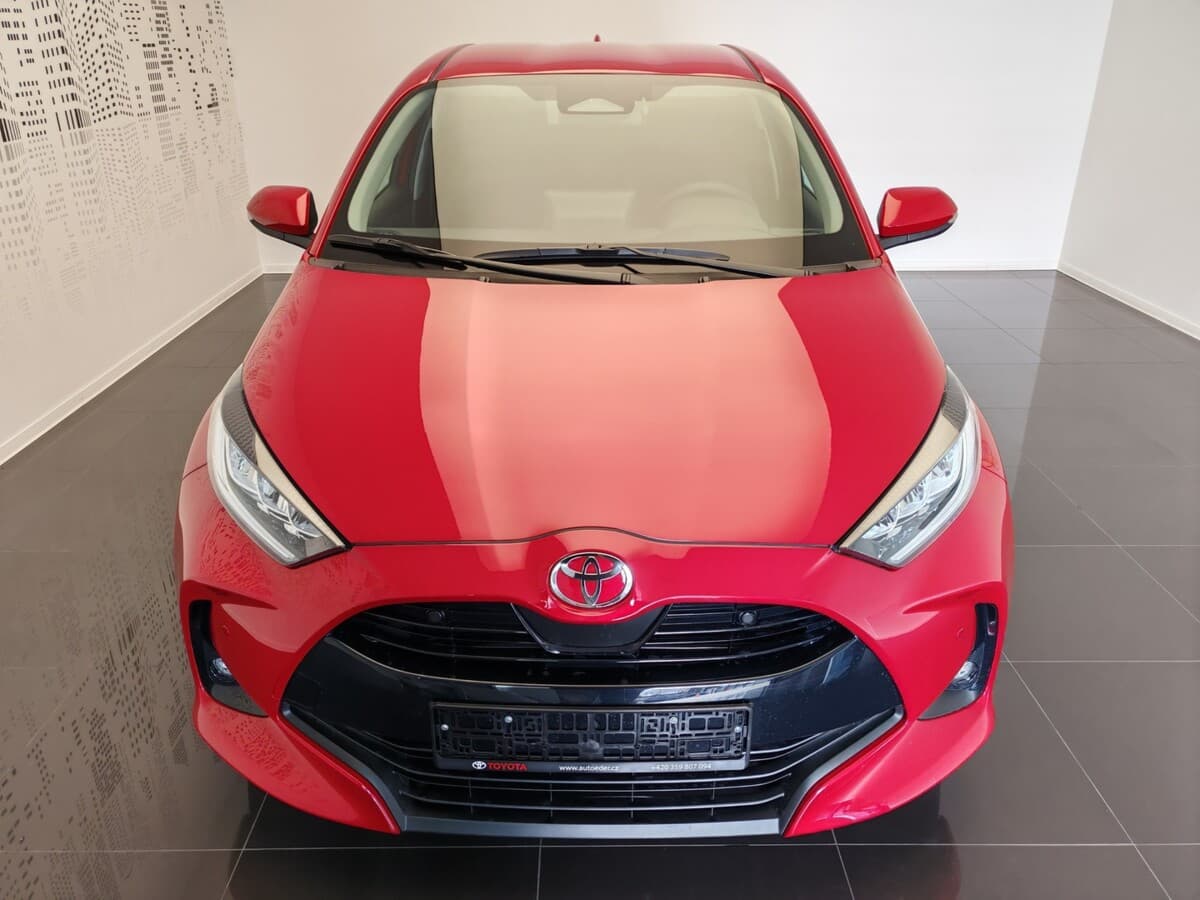 2024 Toyota Yaris - 2