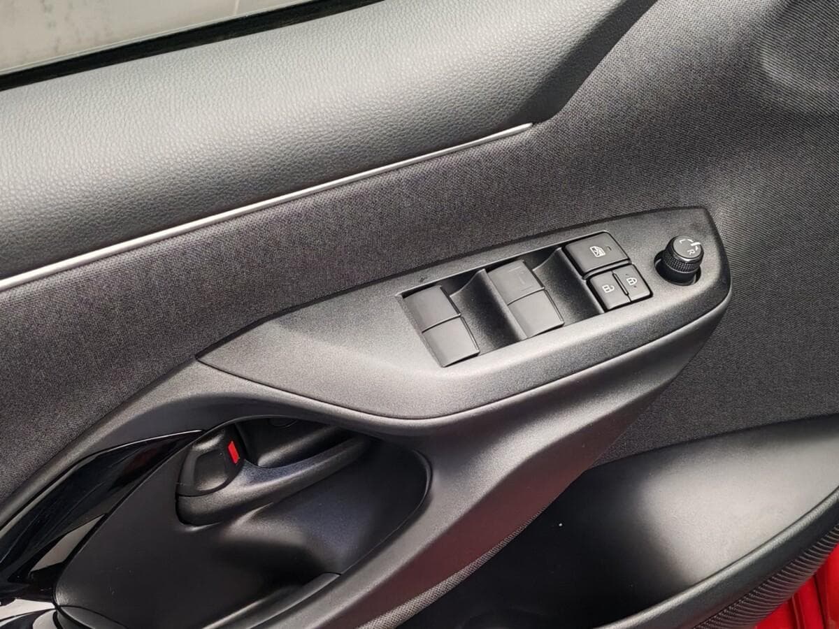 2024 Toyota Yaris - 20