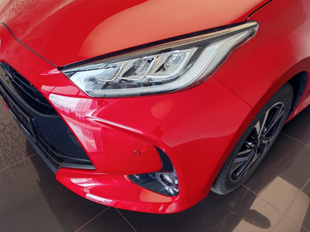 2024 Toyota Yaris - 7