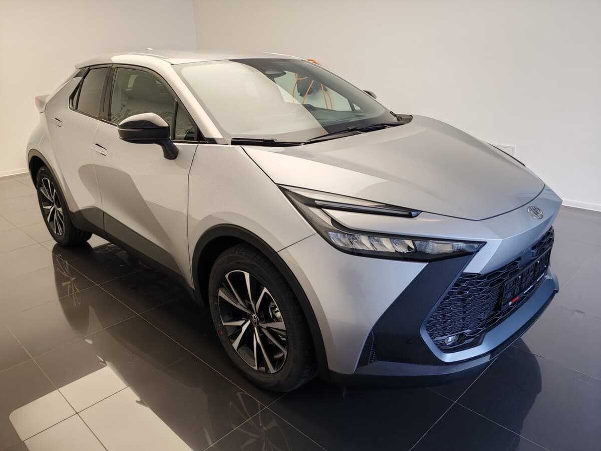 2024 Toyota C-Hr - 3