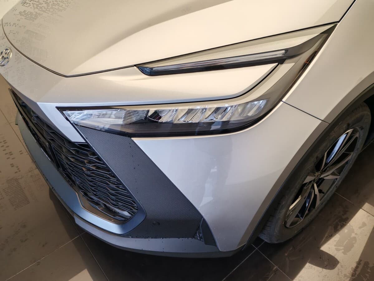 2024 Toyota C-Hr - 8