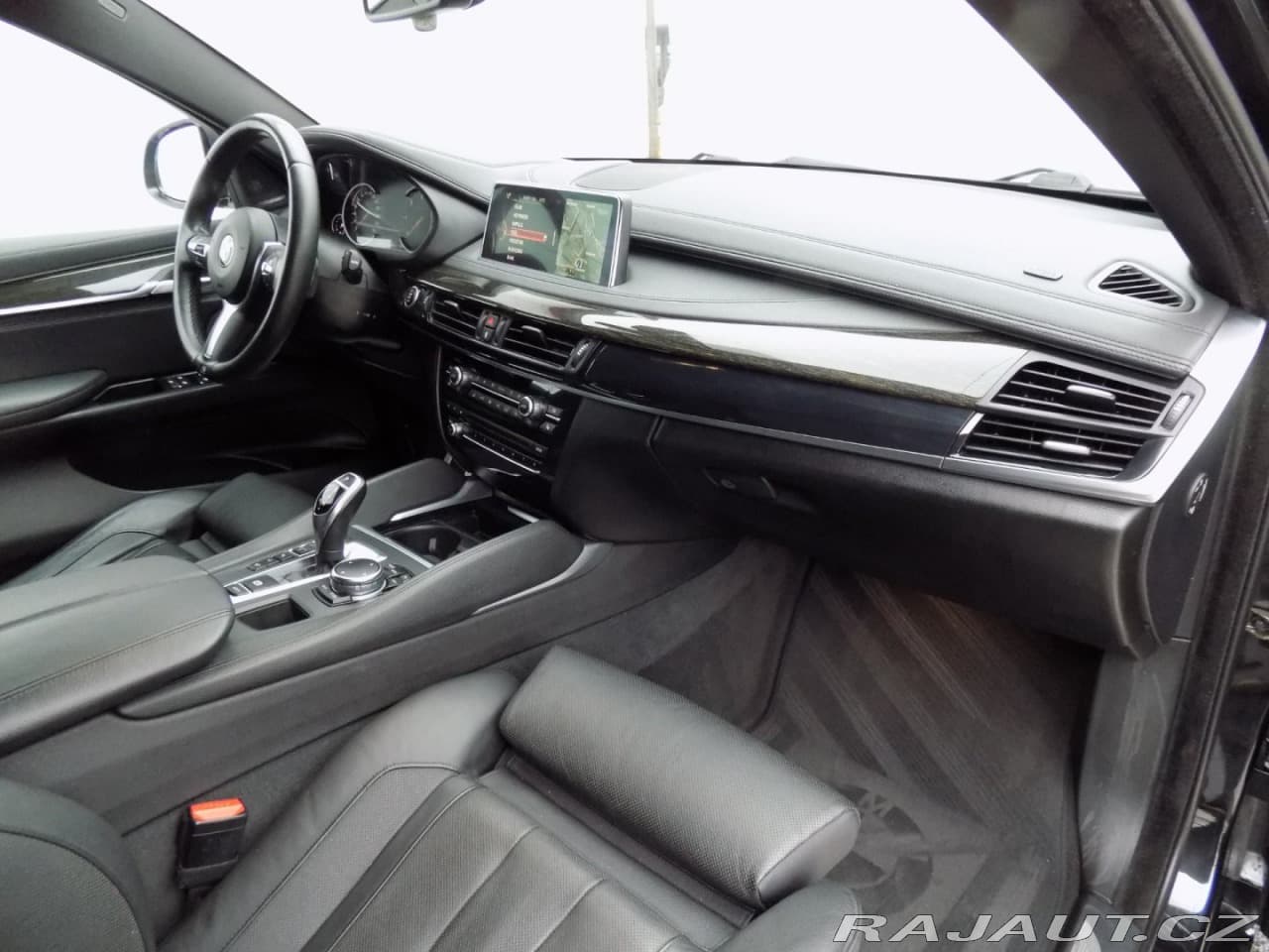 2016 BMW X6 - 17