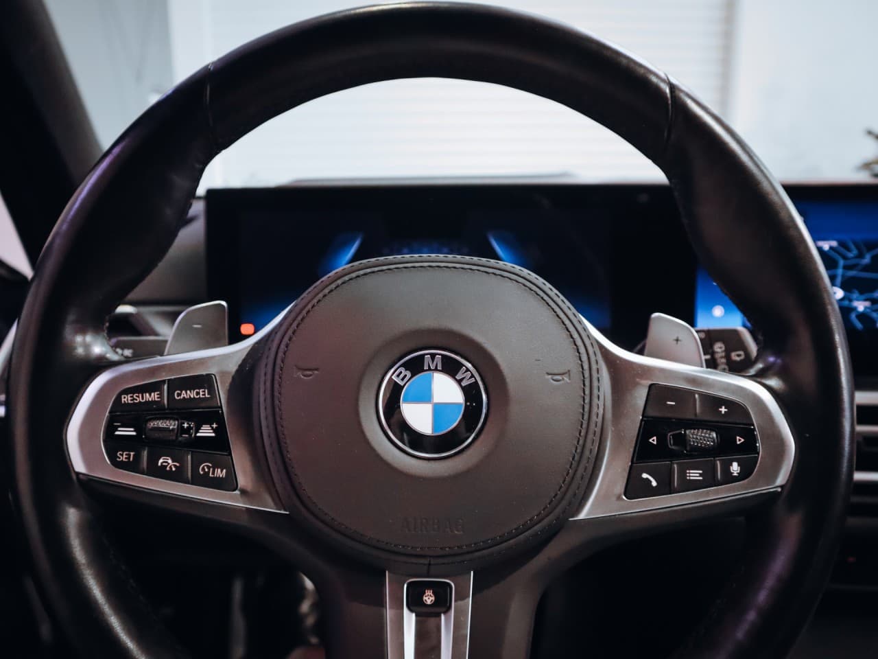 2022 BMW 3-Series - 10