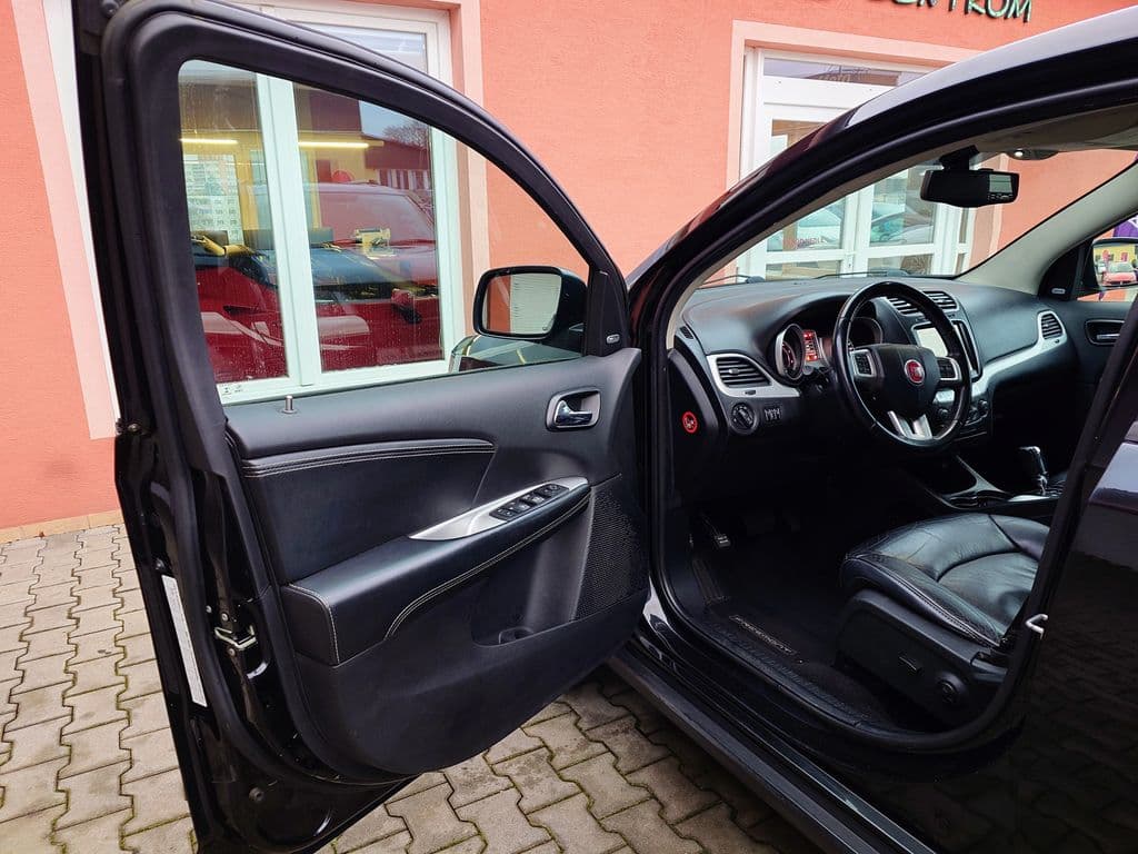 2014 Fiat Freemont - 12