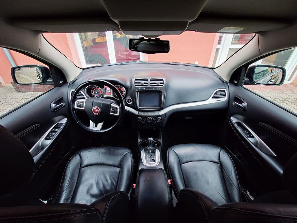 2014 Fiat Freemont - 19