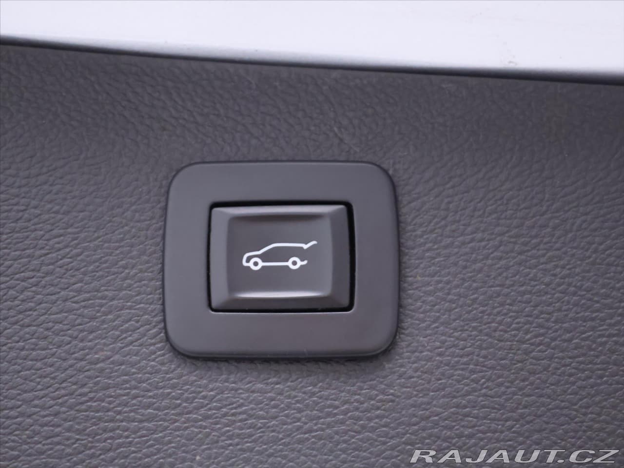 2017 Opel Astra - 10