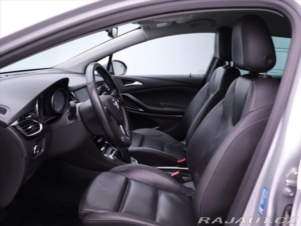 2017 Opel Astra - 11