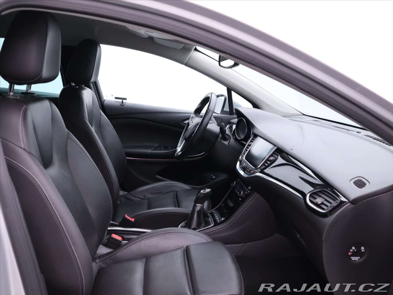 2017 Opel Astra - 12