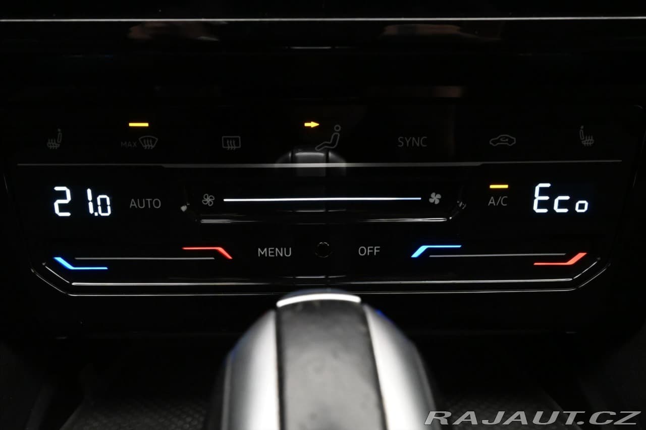 2022 Volkswagen Passat - 20