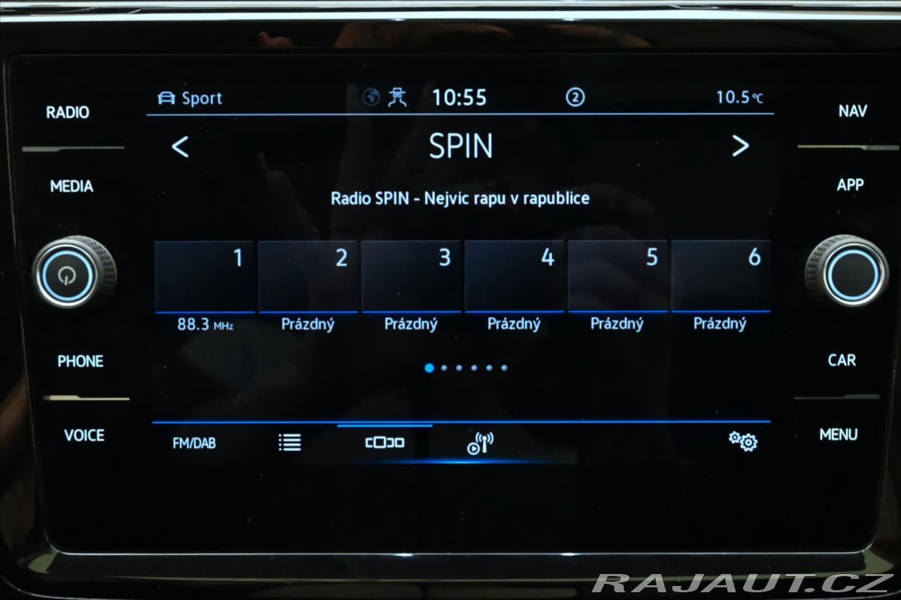 2020 Volkswagen Touran - 20