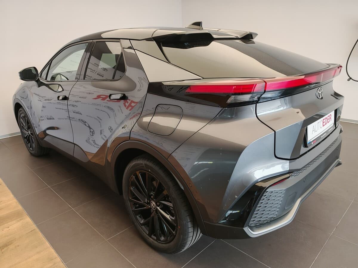 2025 Toyota C-Hr - 6
