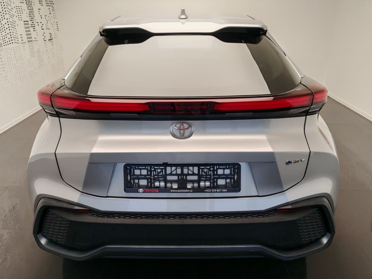 2024 Toyota C-Hr - 5
