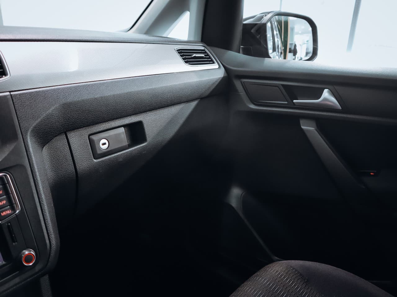 2019 Volkswagen Caddy - 7