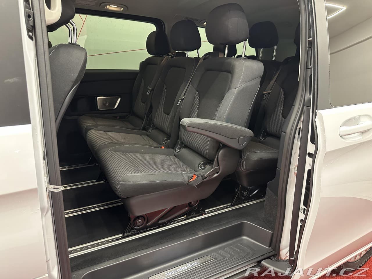 2024 Mercedes-Benz V-Class - 11