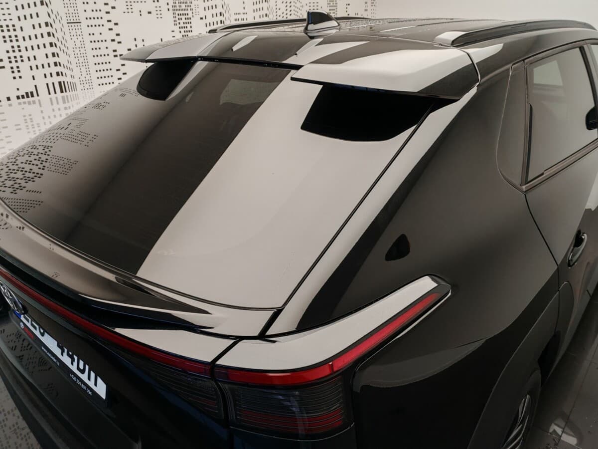 2024 Toyota Bz4x - 10