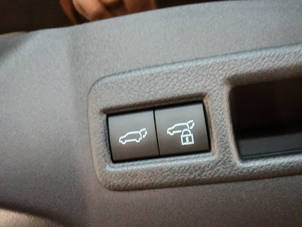 2024 Toyota Bz4x - 14