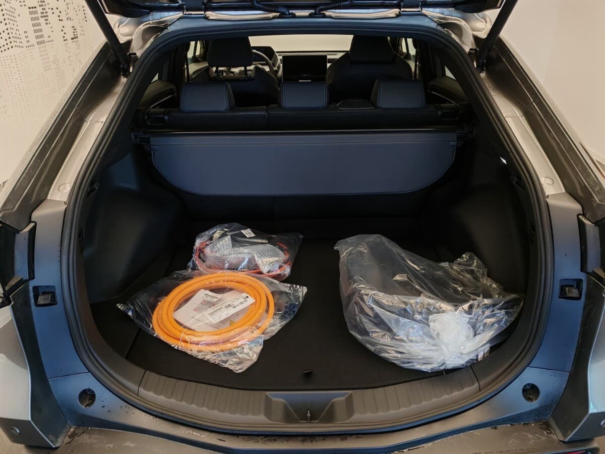 2024 Toyota Bz4x - 12