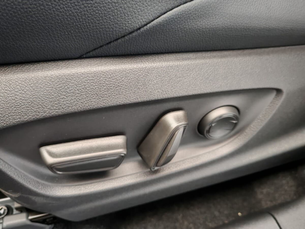 2024 Toyota Bz4x - 18