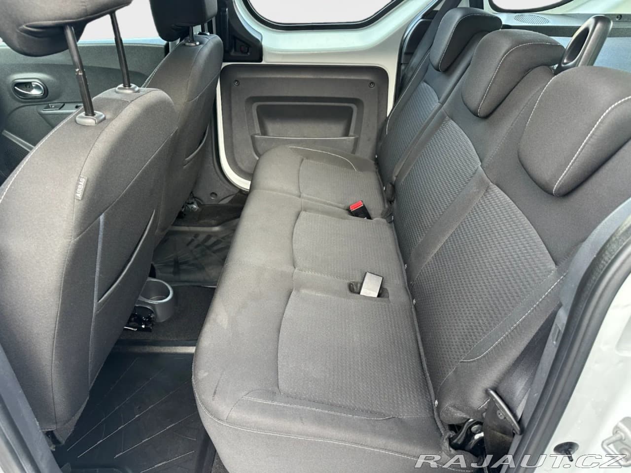 2020 Dacia Dokker - 10