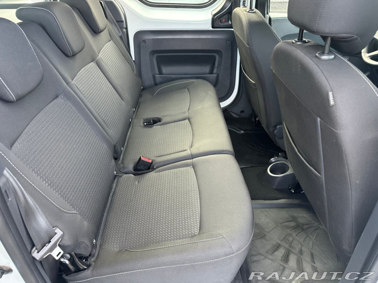 2020 Dacia Dokker - 11