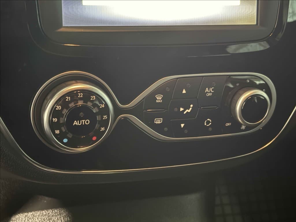 2020 Renault Captur - 13