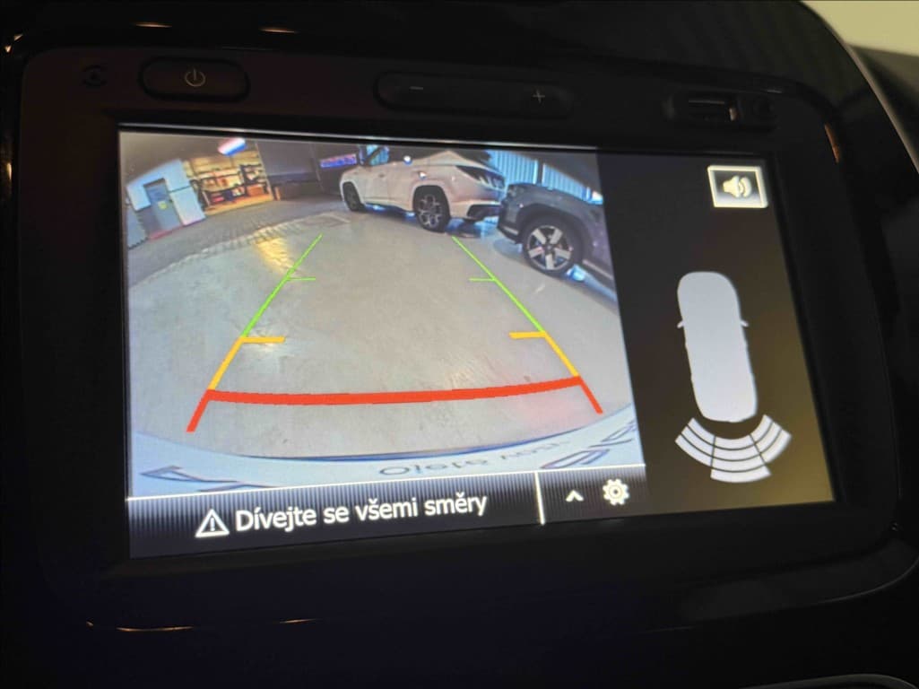 2020 Renault Captur - 17