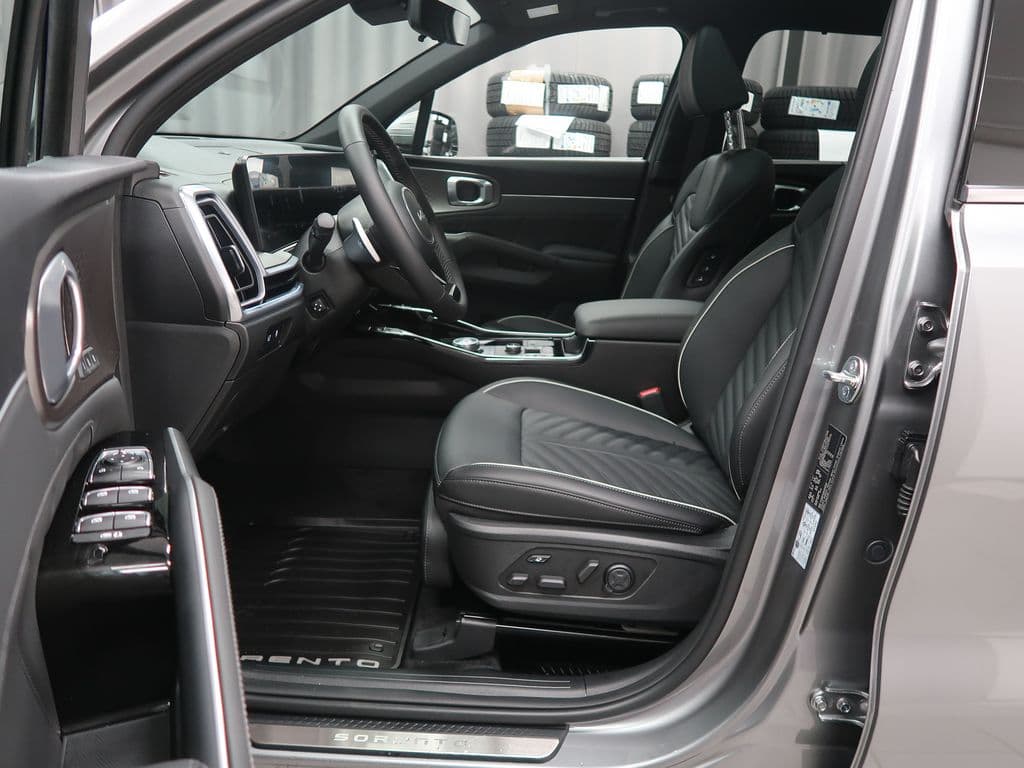 2026 Kia Sorento - 9