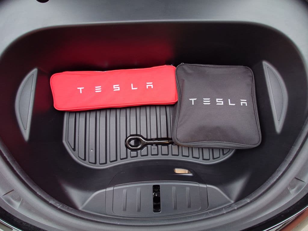 2021 Tesla MODEL 3 - 9
