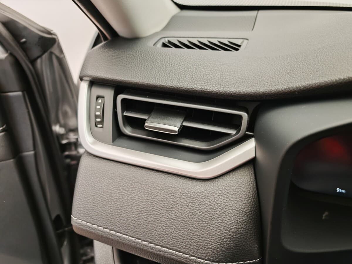 2025 Toyota Rav4 - 20