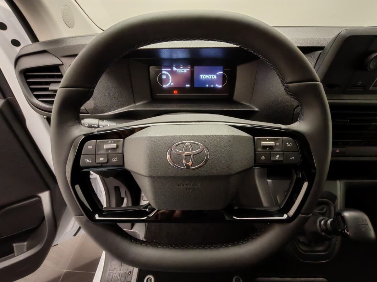 2024 Toyota Ostatní - 14