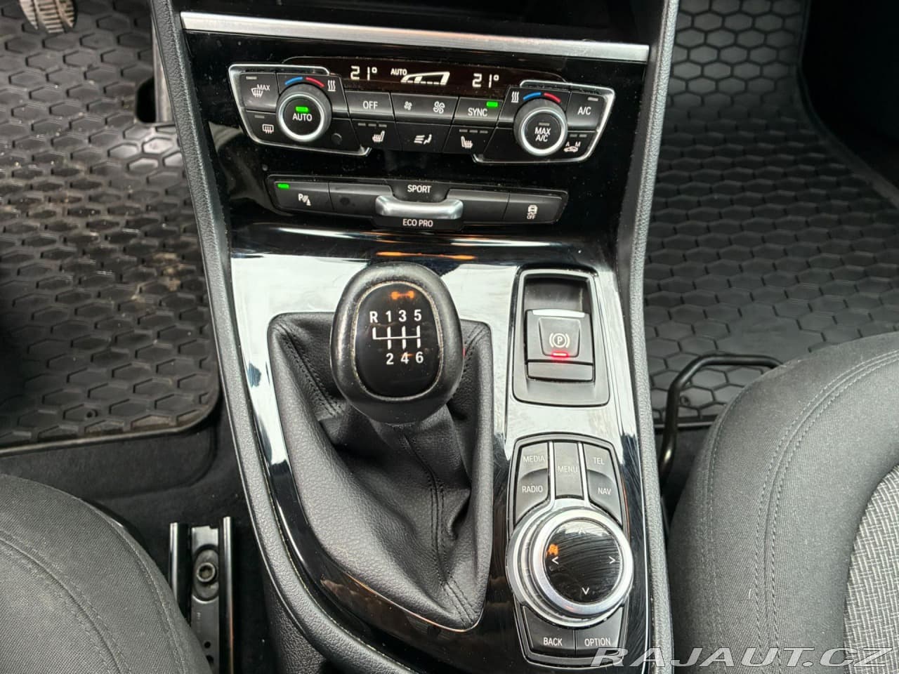 2017 BMW 2-Series - 12