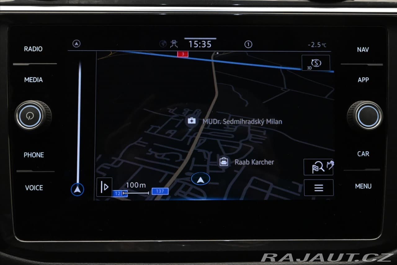 2021 Volkswagen Tiguan - 19