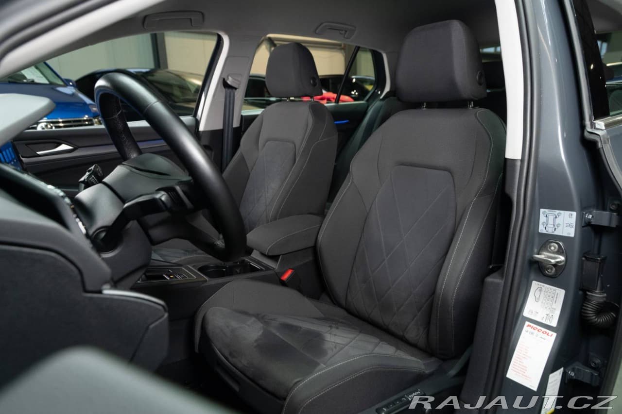 2021 Volkswagen Golf - 11