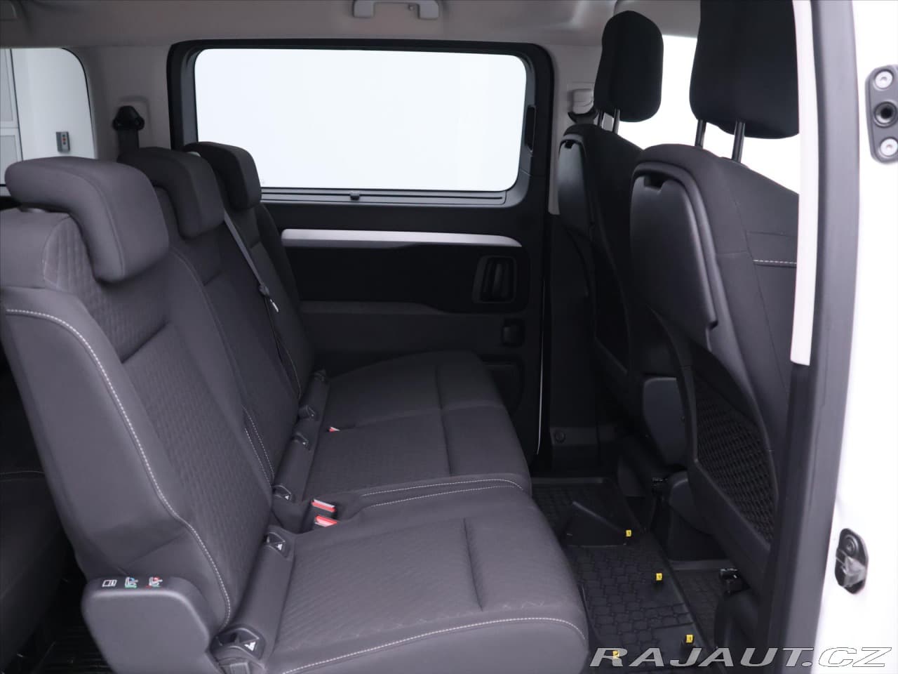 2021 Opel Zafira - 13