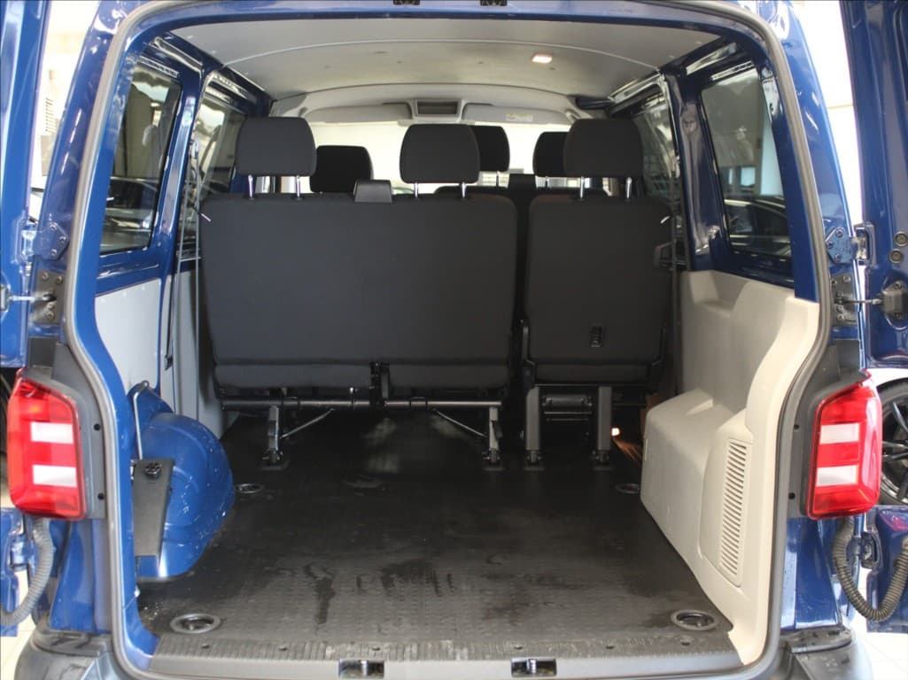 2016 Volkswagen Transporter - 15